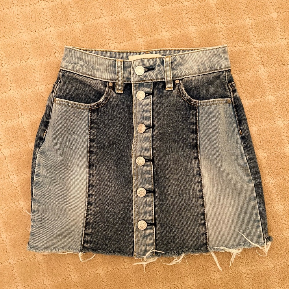 Pacsun Two Toned Denim Mini Skirt Size 24